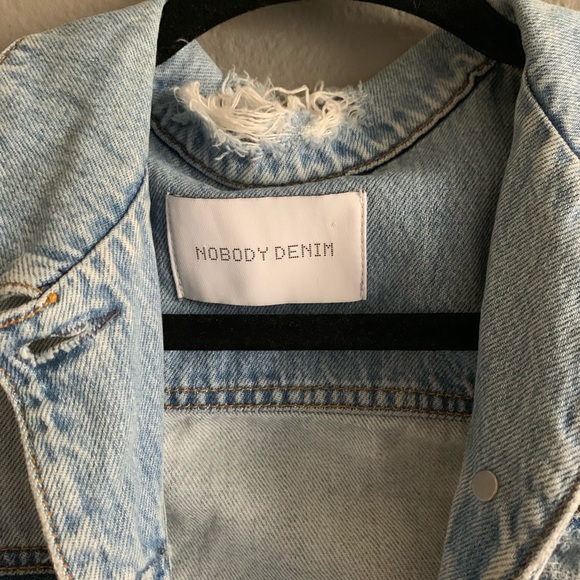 NOBODY DENIM CROPPED JACKET WITH FLARED OUT SLEEVE - Picture 3 of 4